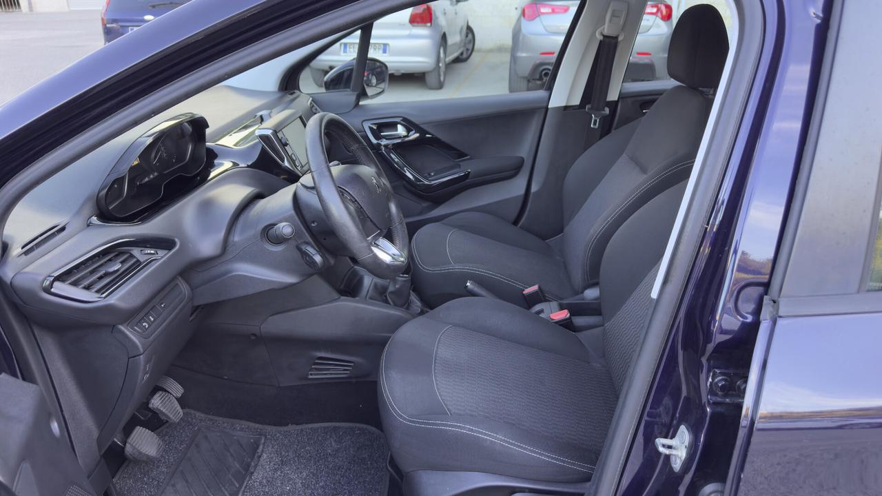 Peugeot 208 BlueHDi 75 5 porte Allure
