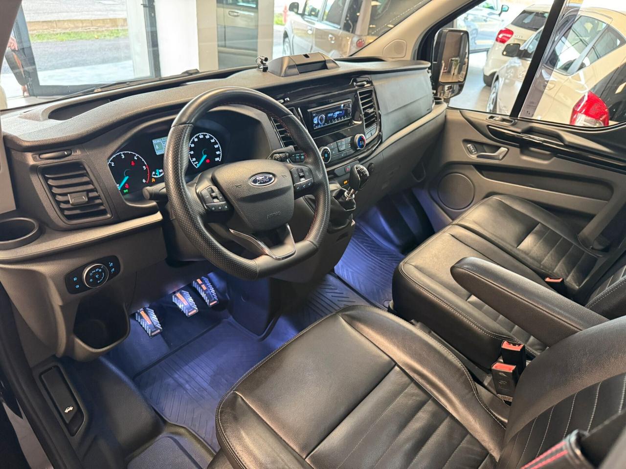 Ford Transit Custom 340 2.0 EcoBlue 131CV PL-DC 6 POSTI TOTAL BLACK
