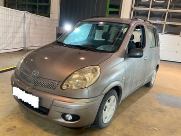 Toyota Yaris Verso 1.3i 16V cat Sol '03