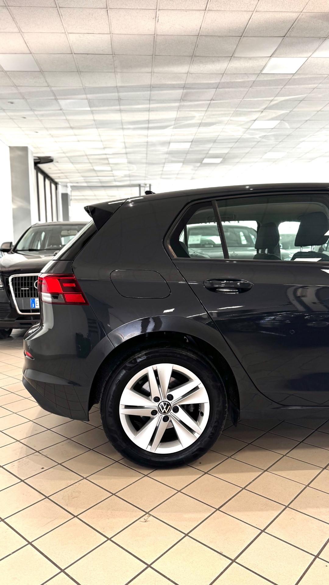 Volkswagen Golf 2.0 TDI 150 CV DSG SCR