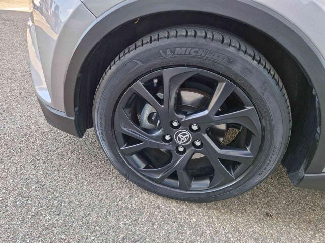 TOYOTA C-HR 1.8 Hybrid E-CVT Style