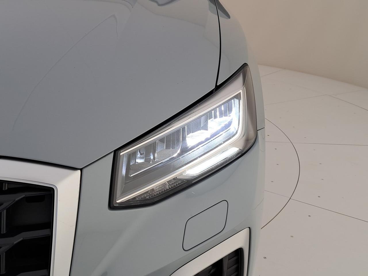 Audi Q2 35 1.5 tfsi admired advanced s-tronic