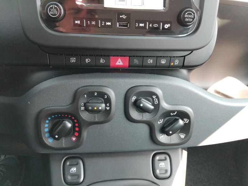 FIAT Panda New 1.0 70cv Hybrid Panda