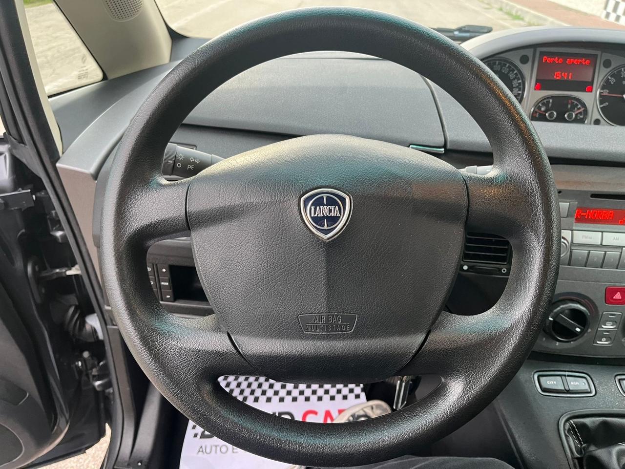 Lancia MUSA 1.3 Mjt Unipro 2012