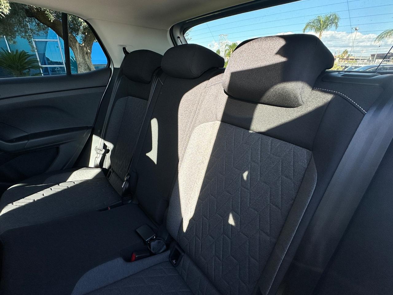 Volkswagen T-Cross 1.0 tsi 95cv possibilità noleggio no scoring