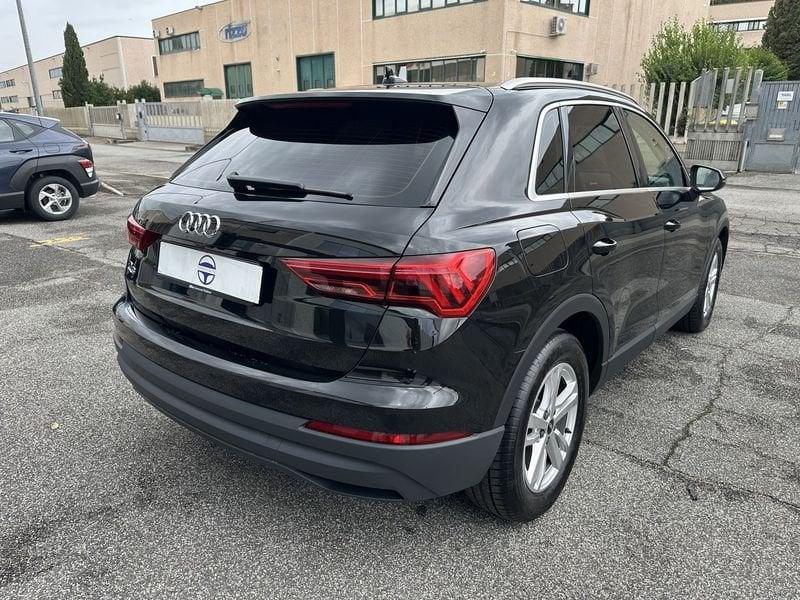 Audi Q3 Q3 35 2.0 tdi Business s-tronic