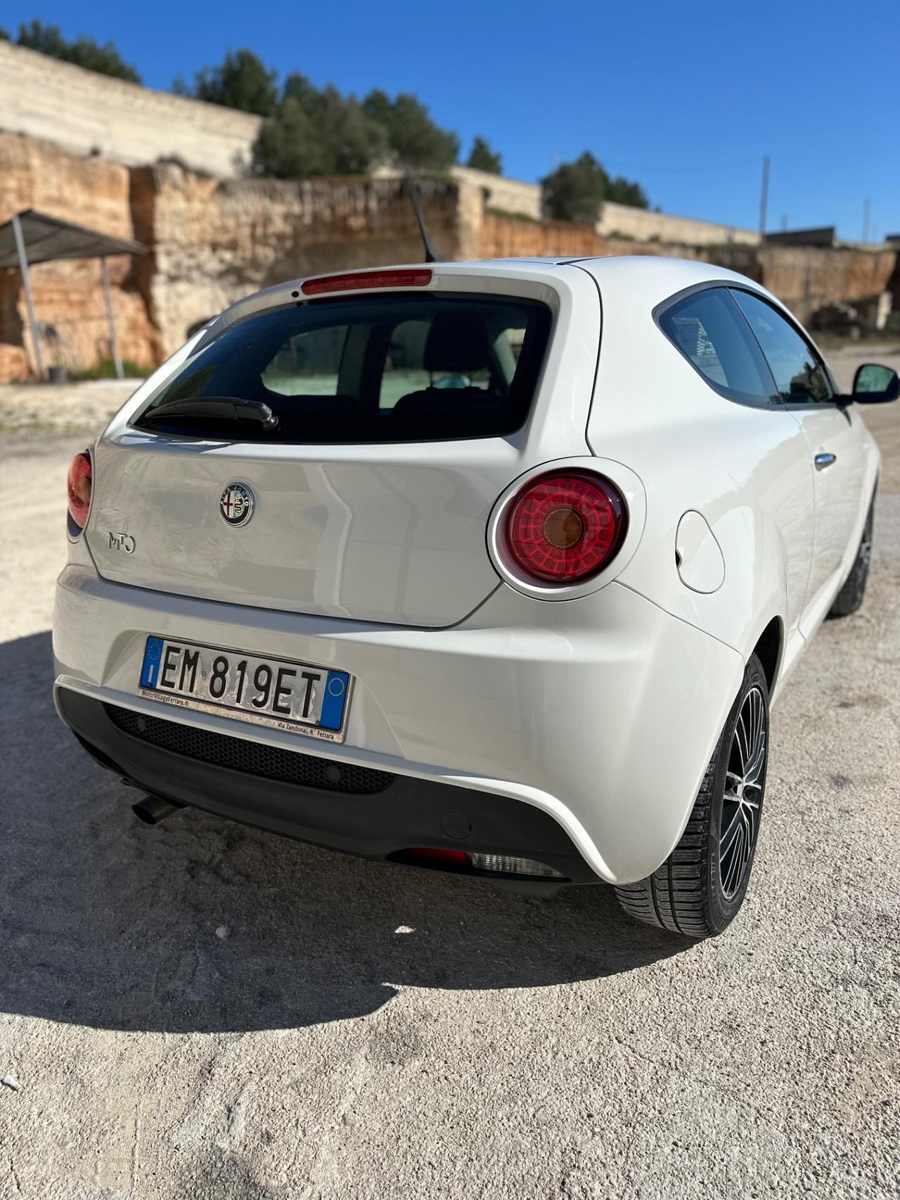 Alfa Romeo MiTo 1.4 77 CV NEO PATENTATI