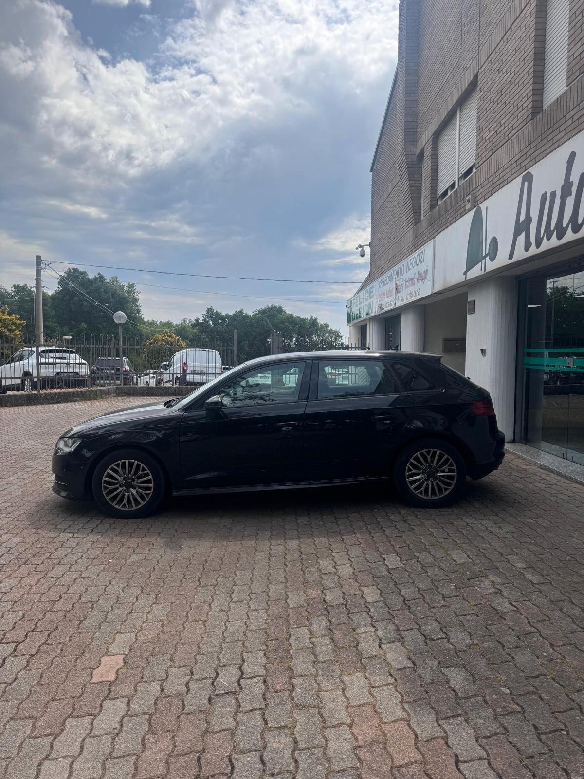 AUDI A3 1.6 TDI 110CV 2016
