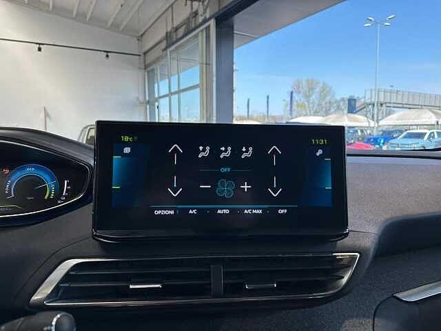 Peugeot 3008 Hybrid4 300 e-EAT8 Allure Pack