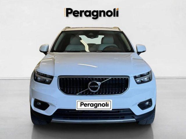 VOLVO XC40 D4 AWD MOMENTUM AUTOMATICA