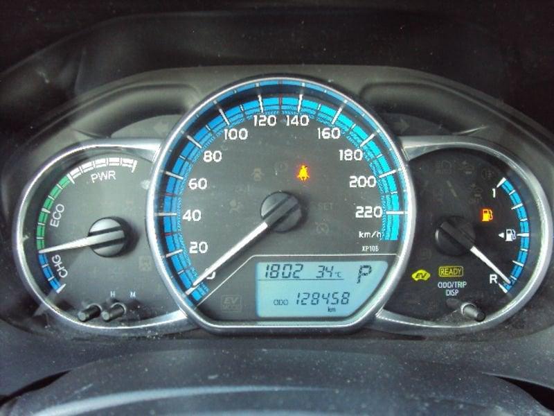 Toyota Yaris 1.5 Hybrid 5 porte Cool Autocarro