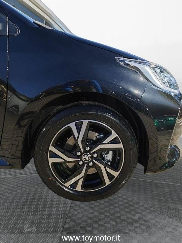 Toyota Yaris 4ª serie 1.5 Hybrid 5 porte Trend