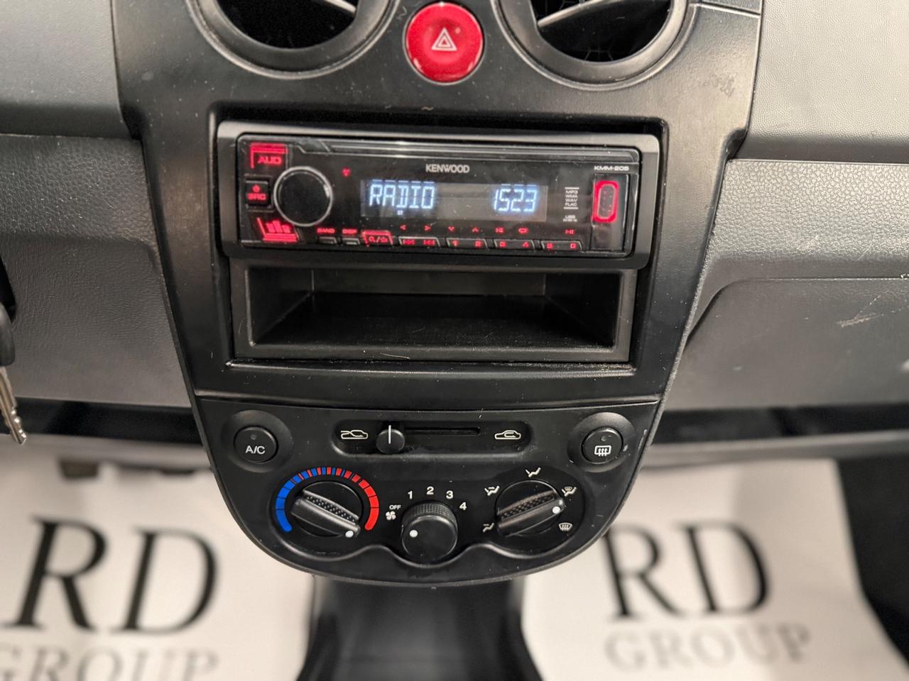 Chevrolet Matiz 800 SE Chic okneopatentati