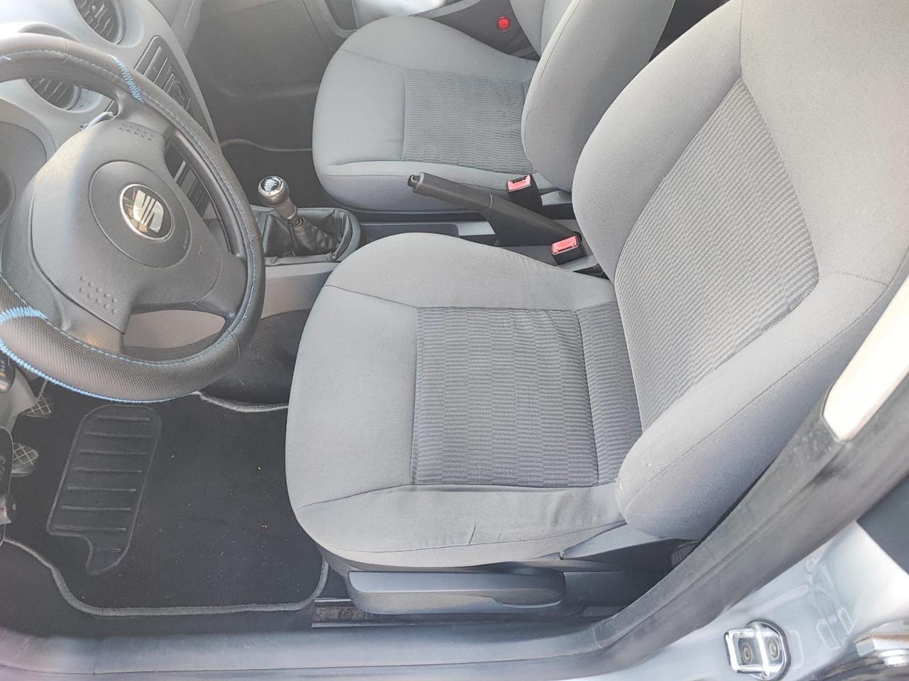 Seat Ibiza 1.4 16V 5p. Signo
