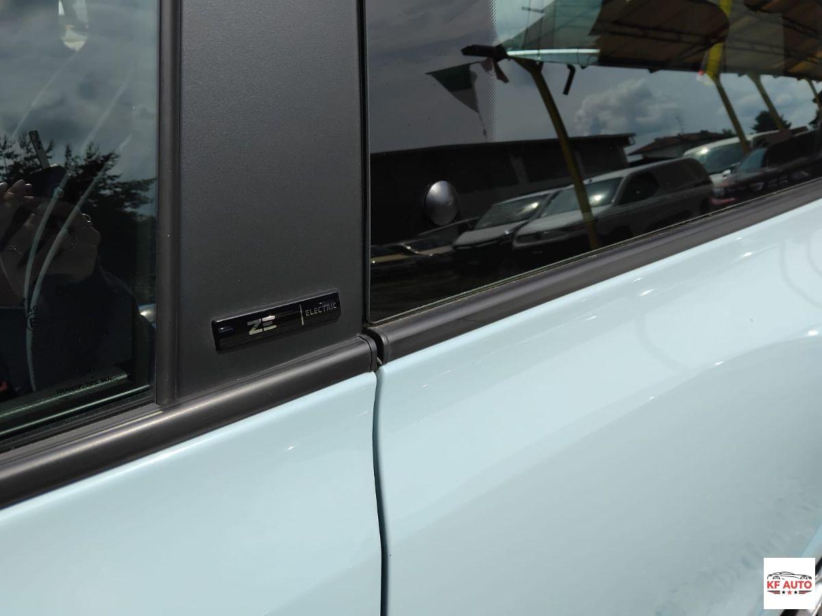 RENAULT - Twingo - SCE EDC ZEN 31 KW
