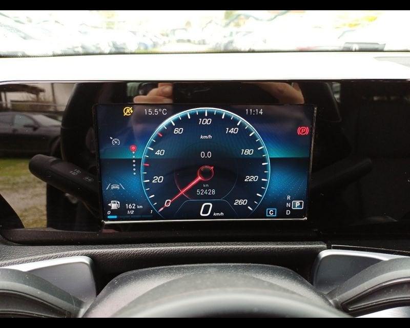 Mercedes-Benz GLB GLB 180 d Automatic Business