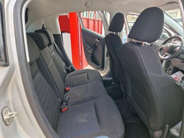 Peugeot 208 1.4 HDi 68 CV 5 porte X NEOPATENTATI