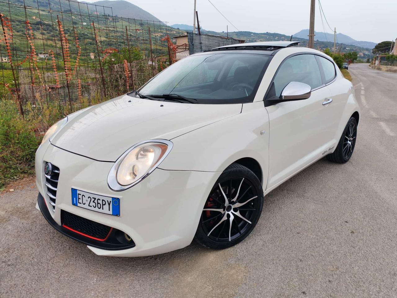 Alfa Romeo MiTo 1.4 T 120 CV GPL Distinctive Sport Pack