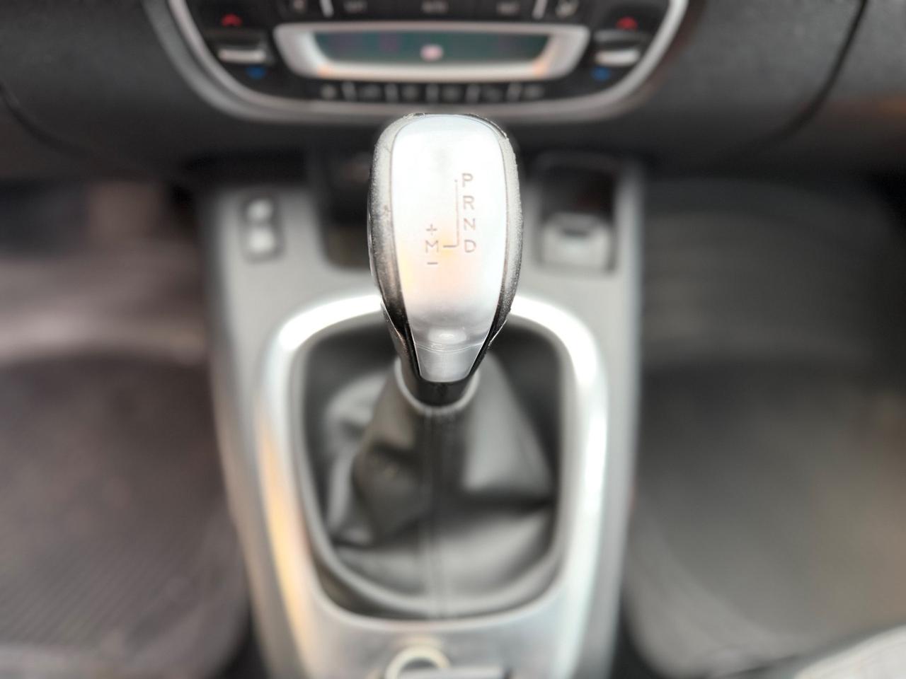 Renault Scenic Scénic XMod 1.5 dCi 110CV EDC Live 170 MILA KM