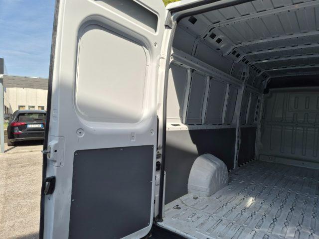 FIAT Ducato 35 2.2 Mjt 180CV XL H2 Furgone Maxi