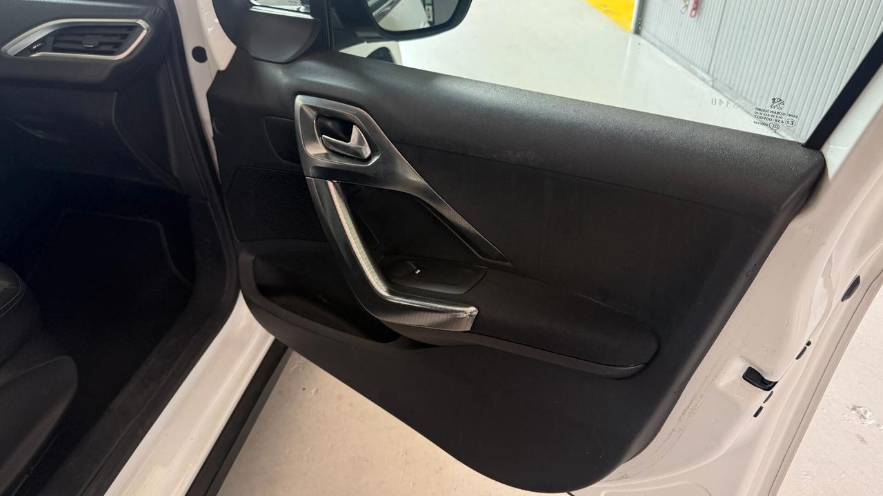 Peugeot 2008 BlueHDi 120 S&S Allure