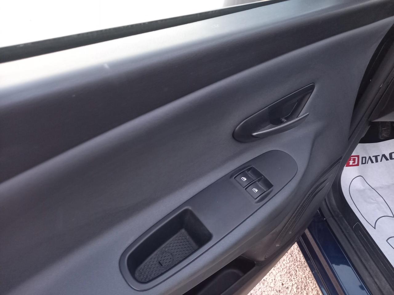 Lancia Ypsilon 1.2 69 CV 5 porte Gold