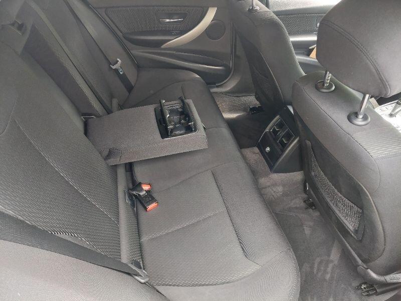 Bmw 320 320d Touring Sport gomme nuove tagliandata euro6b