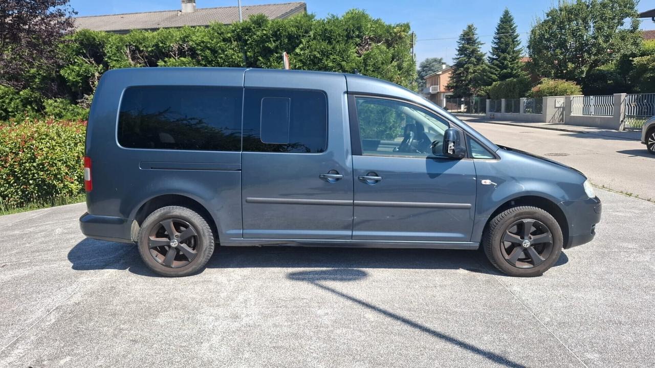 Volkswagen Caddy 2.0 TDI 140CV 4p. Van Vetrato DPF
