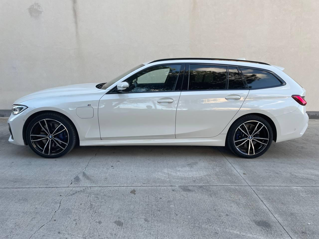 BMW Serie 3 G20-21-80-81 - 330e Touring Msport xdrive auto