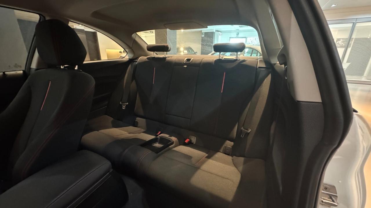 BMW 218D COUPE' LUXURY 2.0 D 150CV - 2016