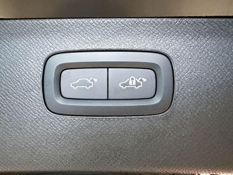 Volvo XC90 XC90 T8 PLUG IN ULTRA BLACK EDITION AWD AUT 7 POSTI **NO SUPER BOLLO**