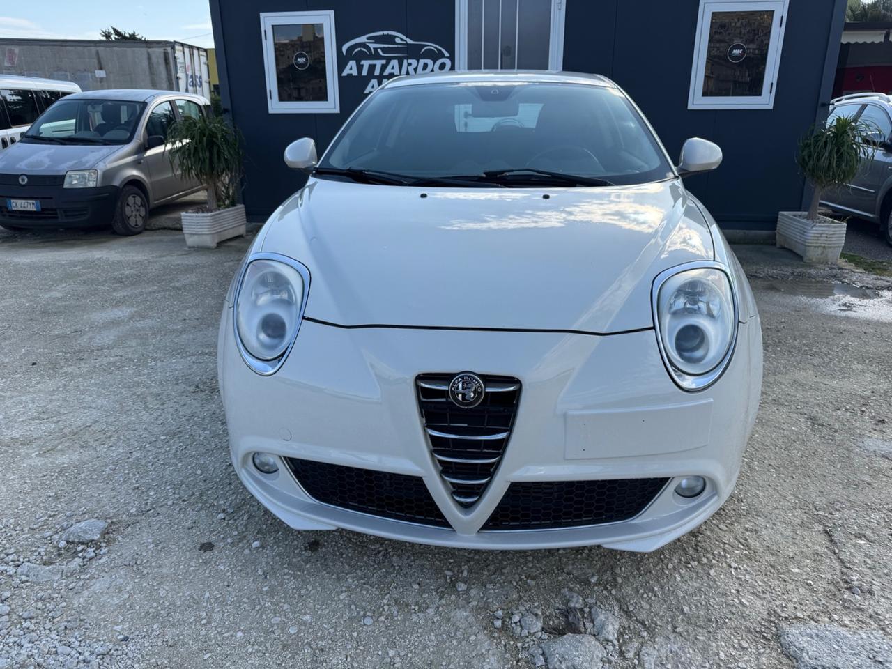 Alfa Romeo MiTo 1.3 JTDm-2 95 CV S&S Distinctive