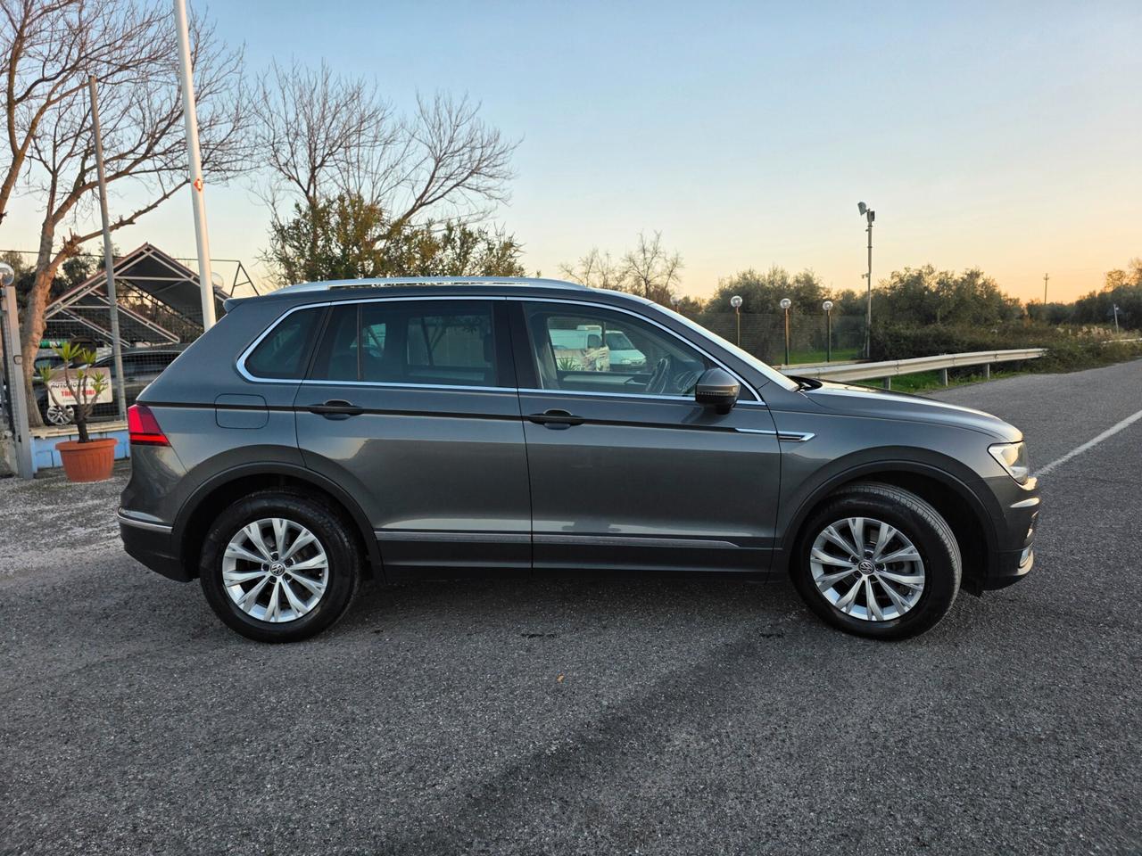 Volkswagen Tiguan 2.0 TDI SCR DSG 4MOTION Advanced BMT
