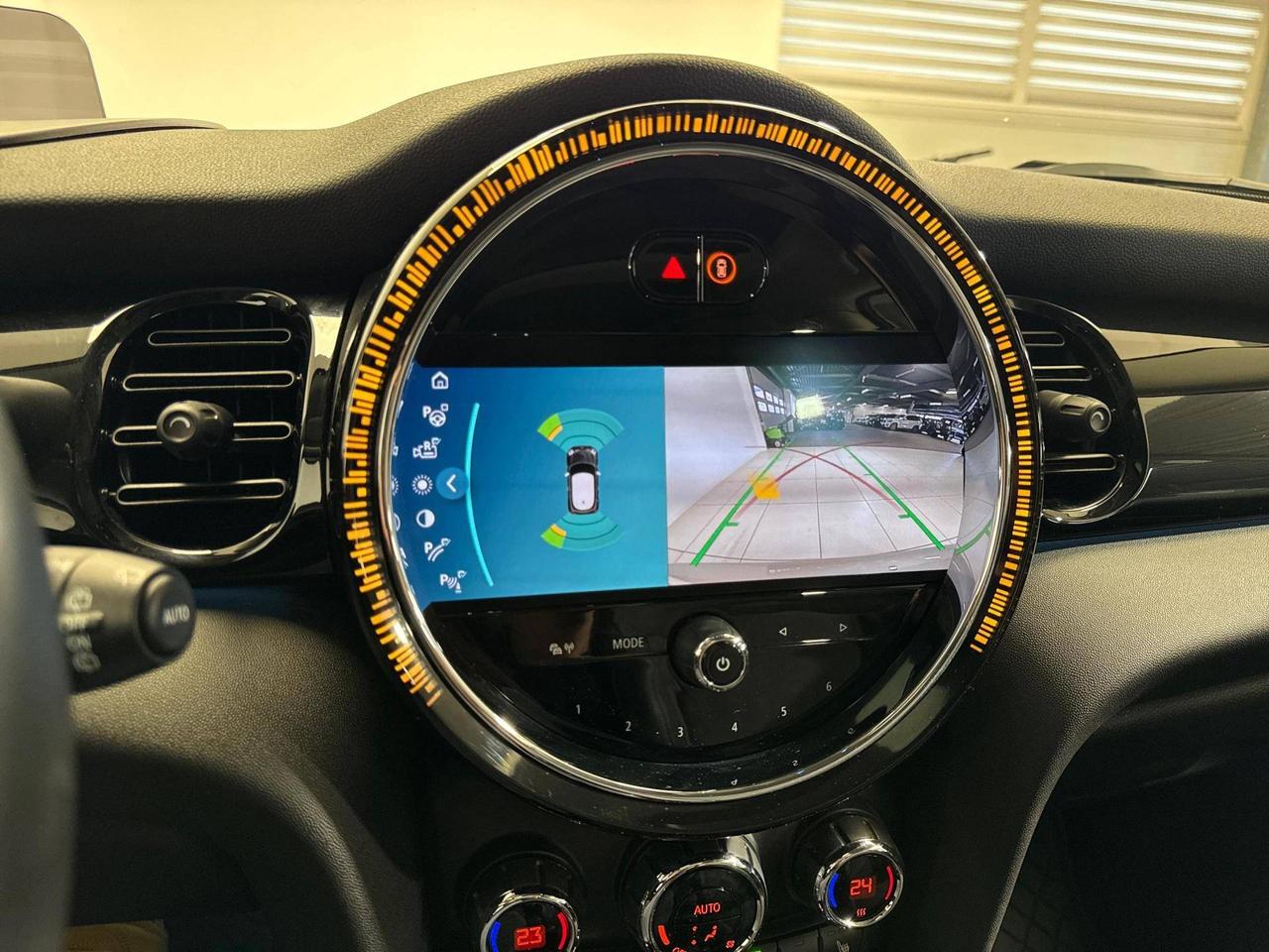 MINI Mini Cooper Essential 3 Porte