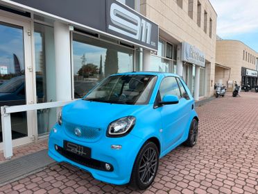 Smart ForTwo BRABUS 0.9 Turbo twinamic cabrio