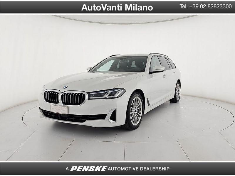 BMW Serie 5 540d Touring mhev 48V xdrive Luxury auto