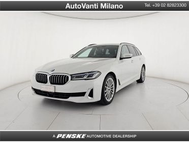 BMW Serie 5 540d Touring mhev 48V xdrive Luxury auto