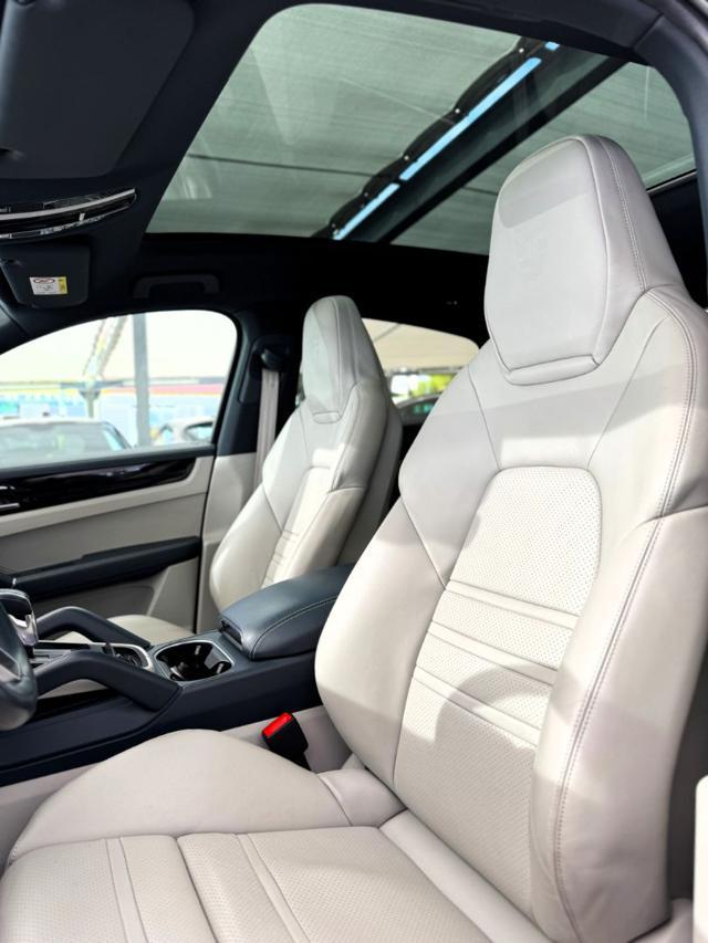 PORSCHE Cayenne Coupé 3.0 V6 Platinum Edition (66.900 km-Unipr.)