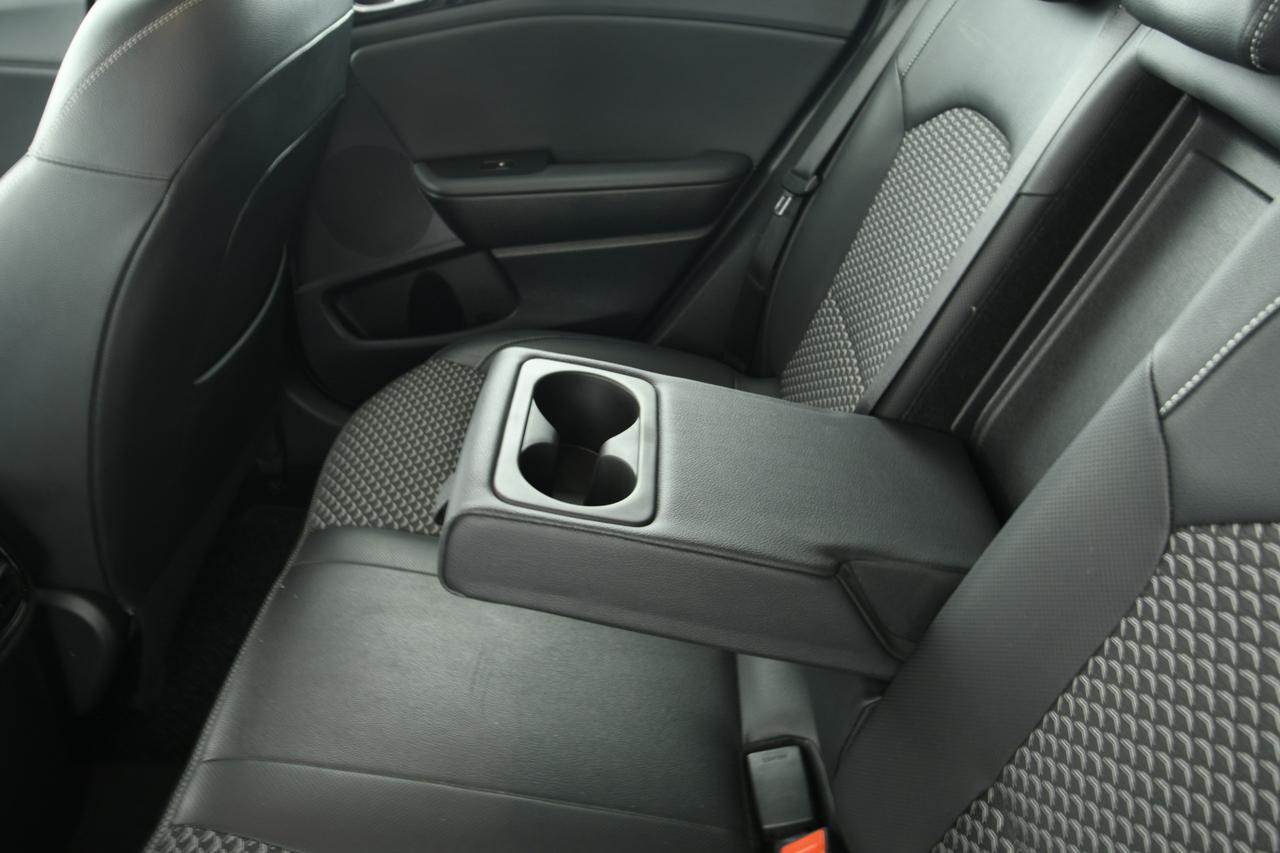 KIA XCeed 1.5 t-gdi mhev Business 160cv dct CAMERA+APP CONNECT+C18"