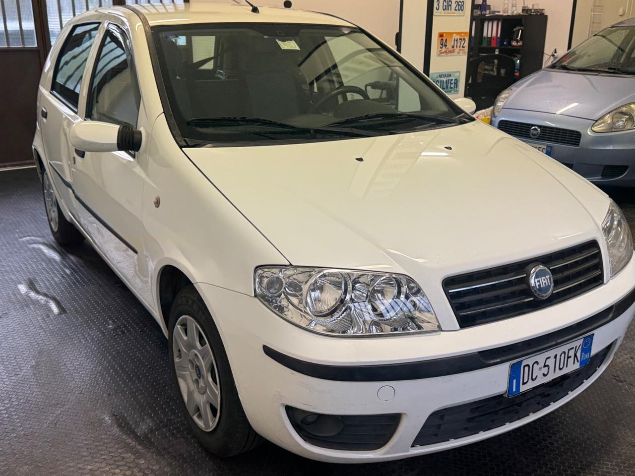 Fiat Punto 1.2 Dynamic adatta a neopatentati