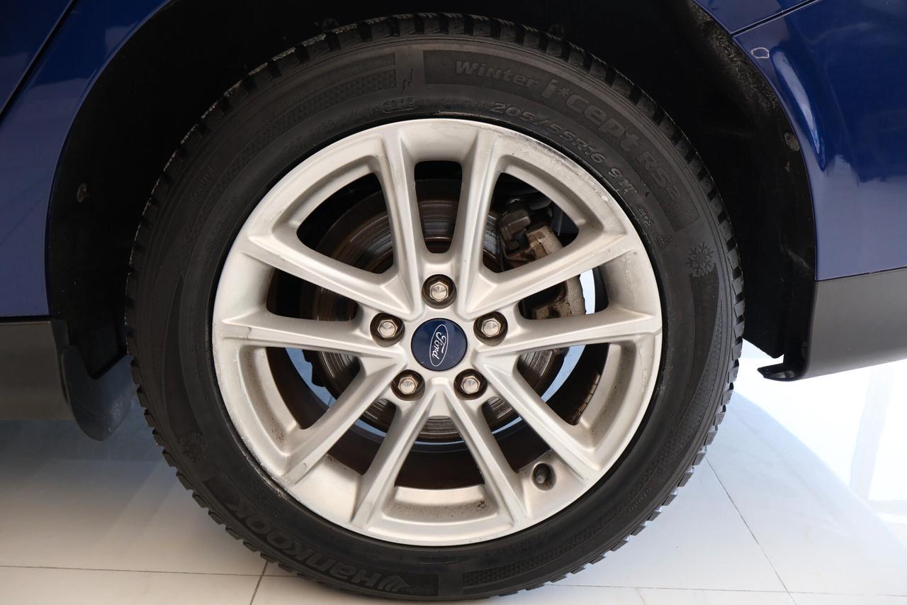 Ford Focus SW 1.5 tdci Titanium X s&s 120cv okneop