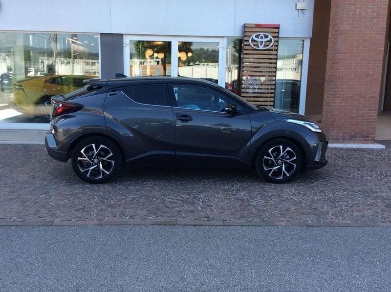 Toyota C-HR 2.0 Hybrid E-CVT Trend