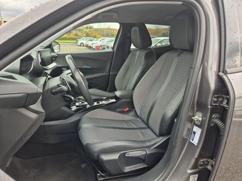 Peugeot 2008 2008 BlueHDi 100 S&S Allure Navi Pack