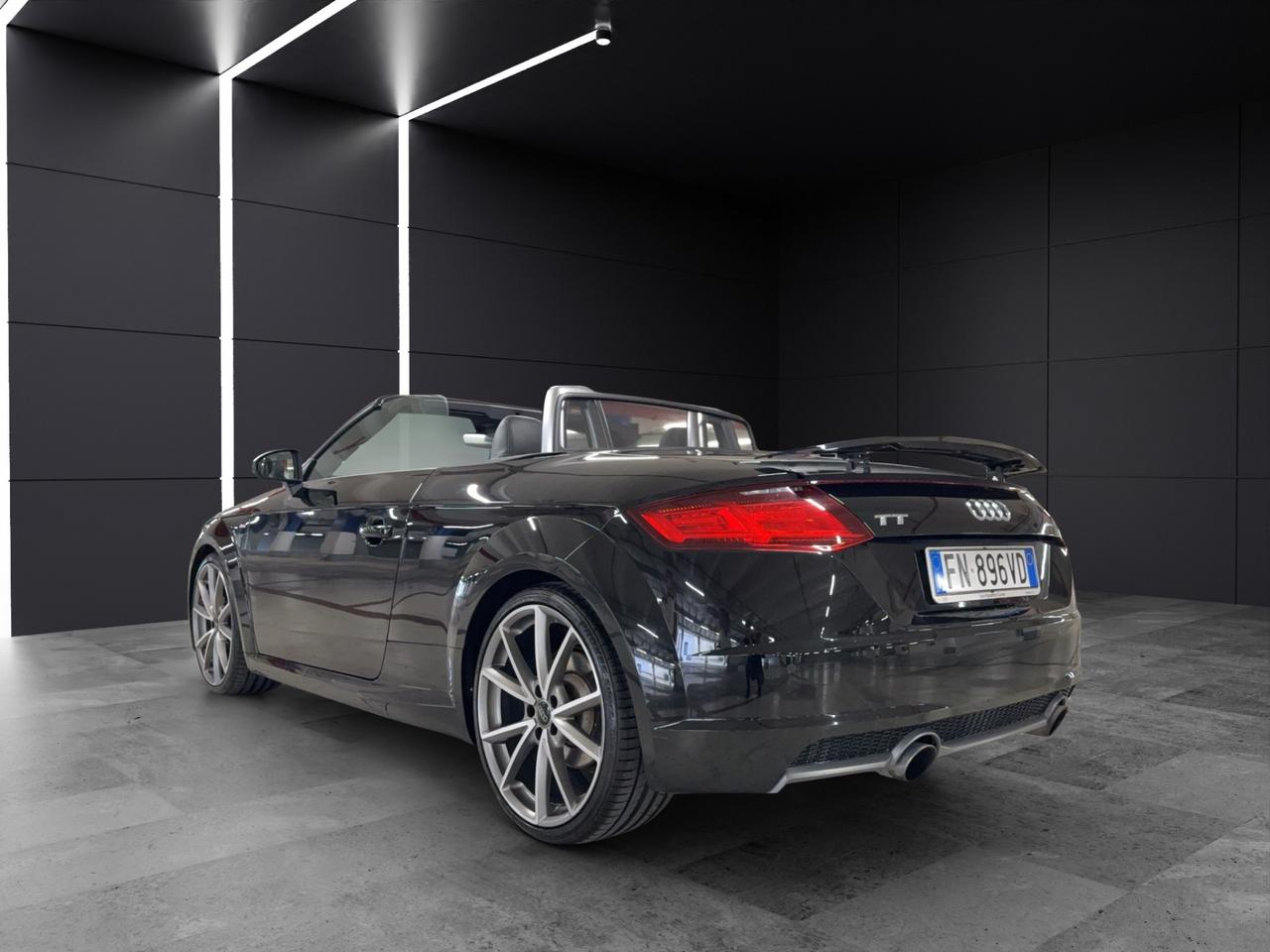 Audi TT Roadster 2.0 TFSI quattro S tronic S line