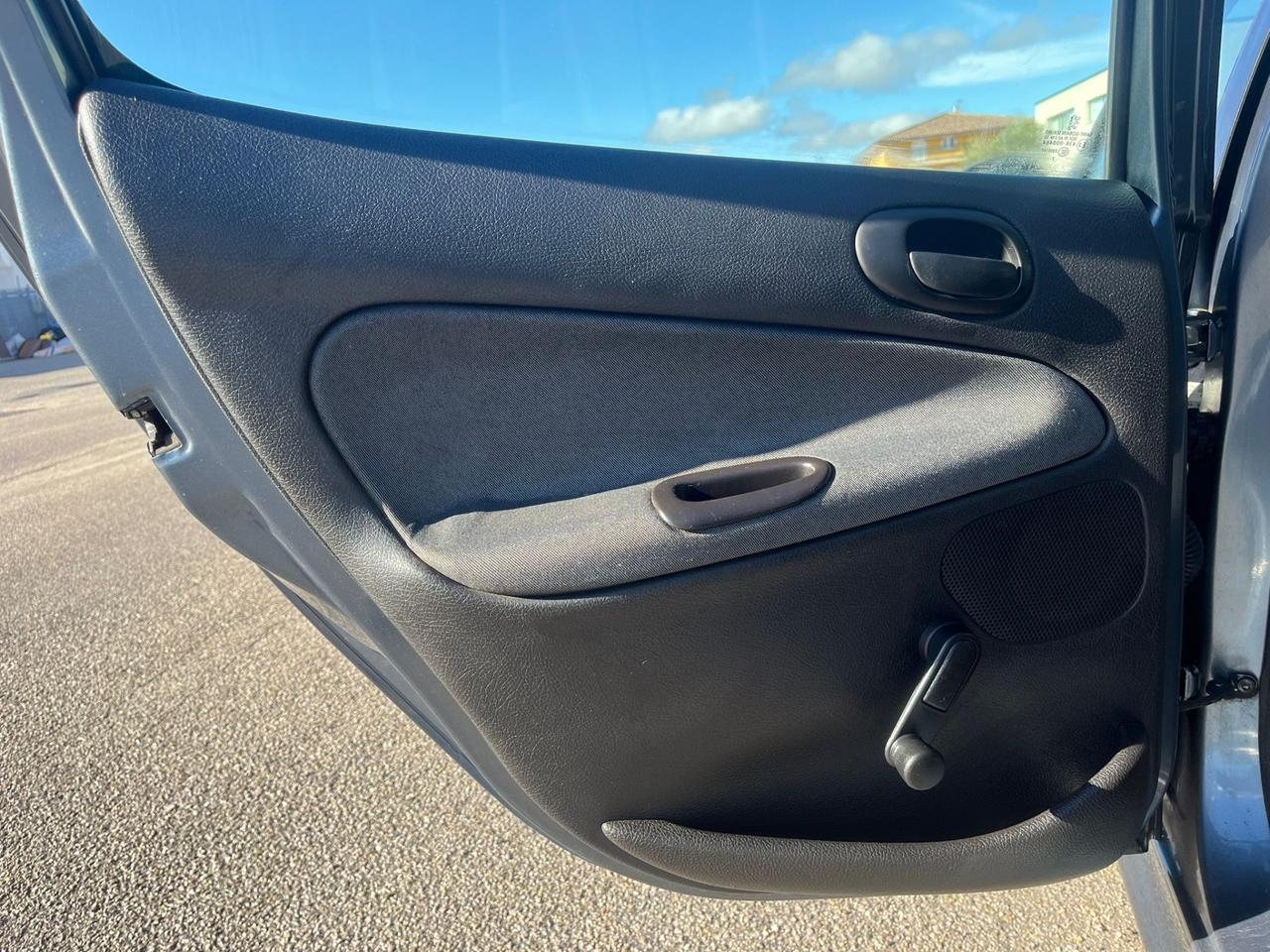 Peugeot 206 1.4 HDi 5p. Enfant Terrible