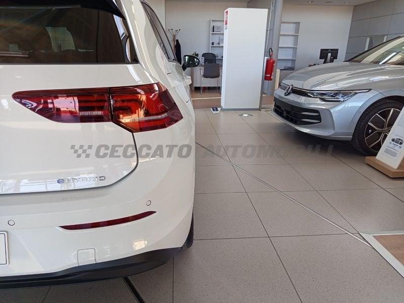 Volkswagen Golf Nuova 1,5 LIFE P 110 TSID6A MY 25