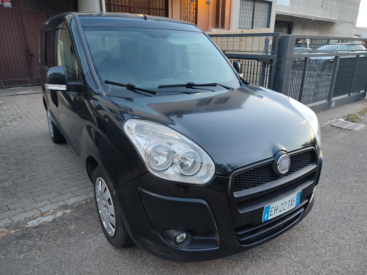 FIAT DOBLO 2011 A METANO DI CASA 1.4T-JET STUPENDO