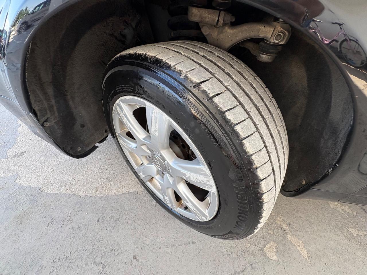 Audi A4 2.0 16V TDI Avant 220000km TETTO XENO