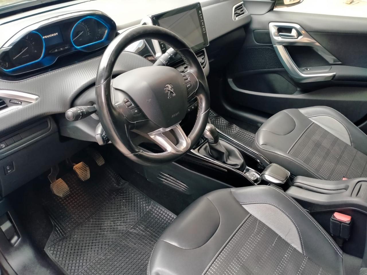 Peugeot 2008 1.6 BlueHDi 100 cv Allure