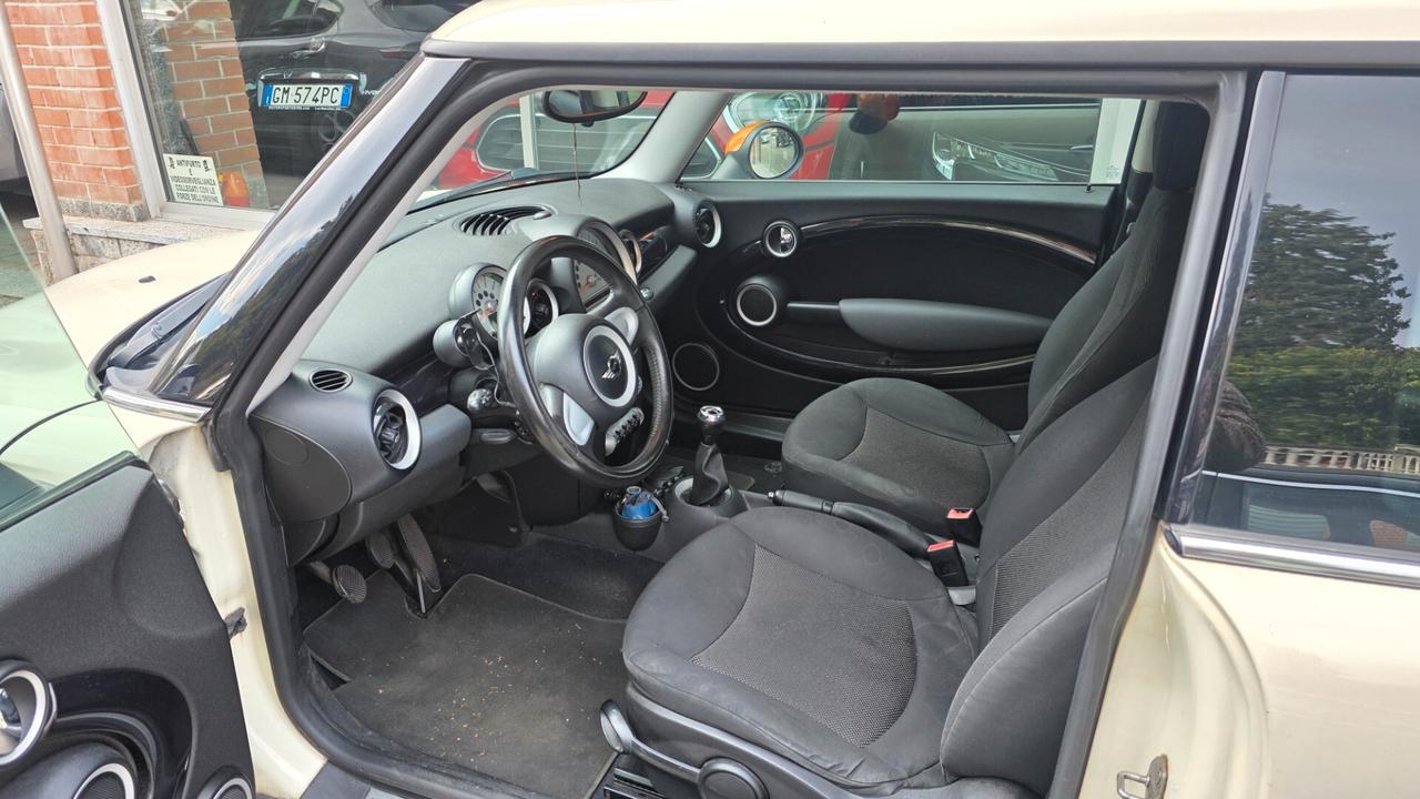 Mini 1.4 16V Ray G-
